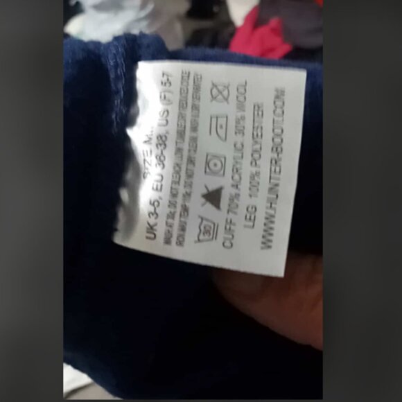 Hunter Rainbow Stripe Accent Fleece Socks Sz 5-7 - Picture 2 of 3